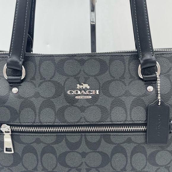 Coach Tote - Picture 3 of 13